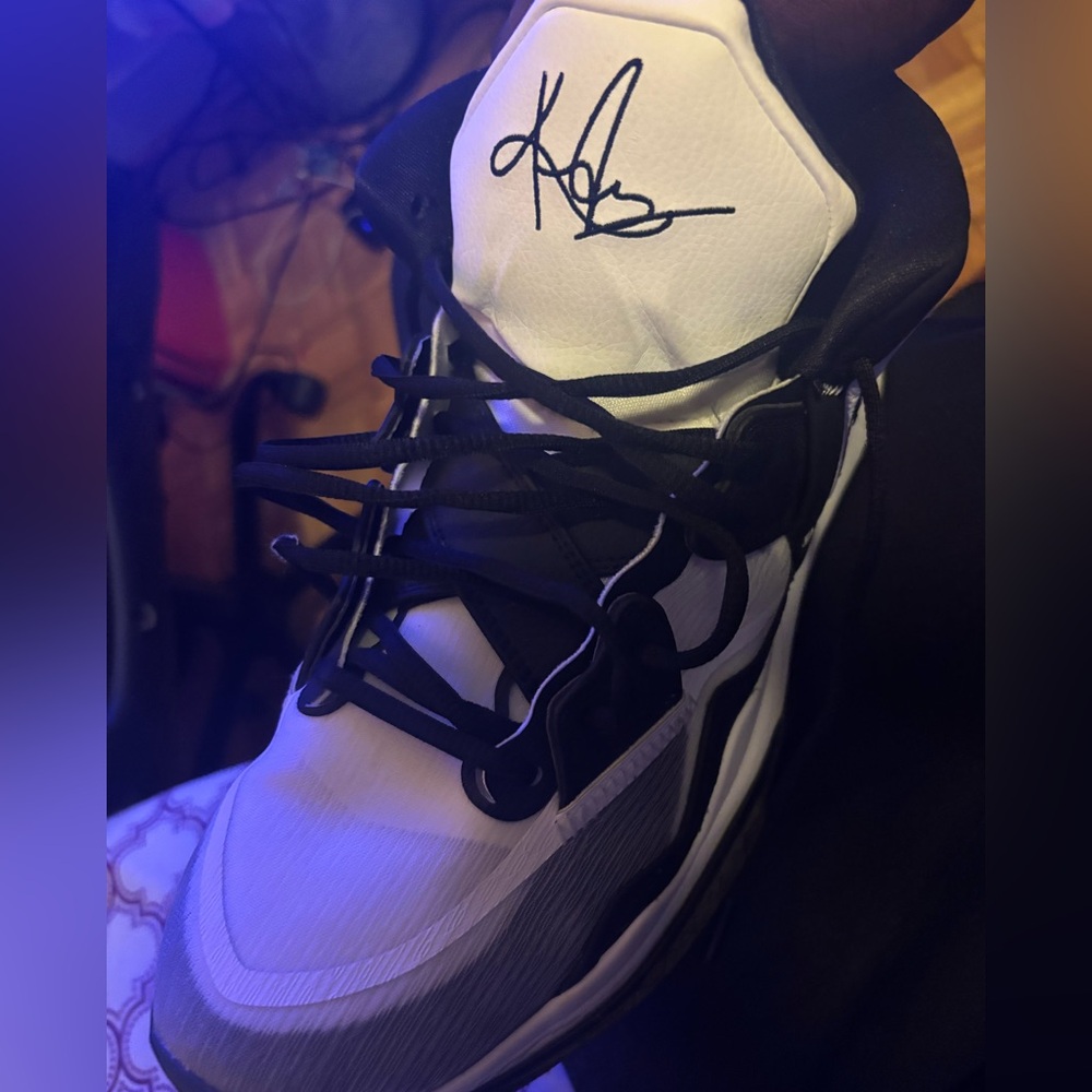 Kyrie ball shoes size 13